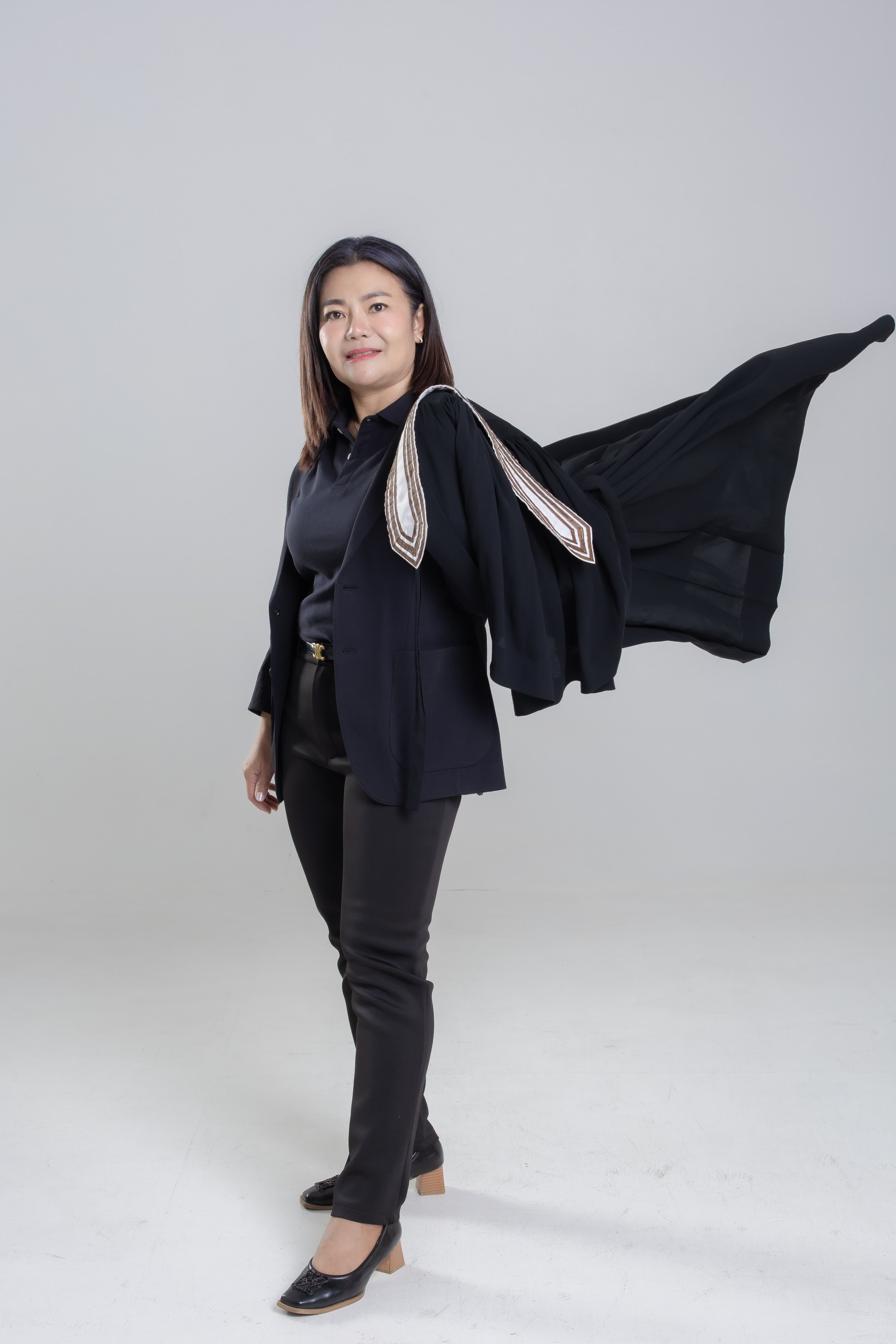 ทนาย ชุติกาญจน์ บุญกุล